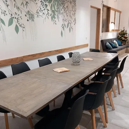 Holiday home La Campagnarbre 4 Etoiles Avec Piscine Pour 14 Personnes *